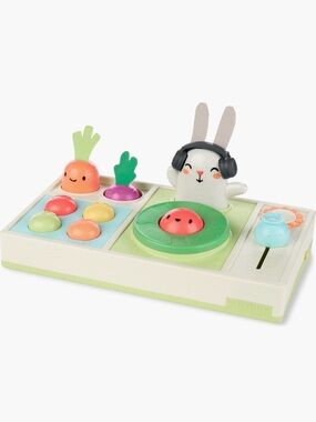 Skip Hop Farmstand Let the Beet Drop DJ Musical Toy